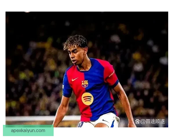 新赛季足球射手榜单揭晓，多个前锋表现稳健备受关注