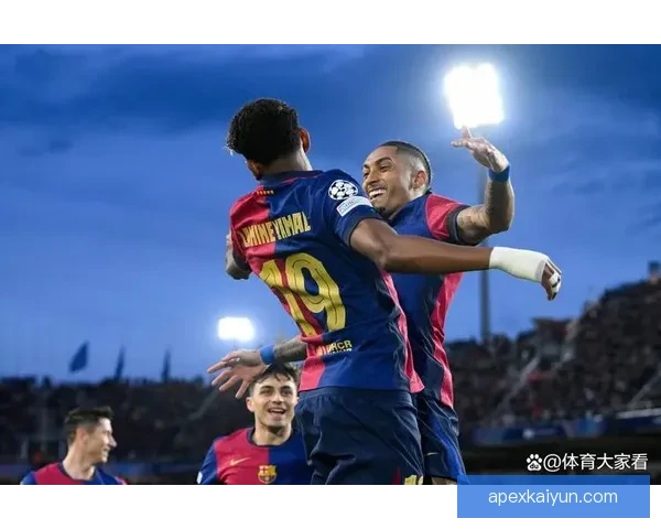 莱万多夫斯基在超级杯赛事中表现稳健，传射建功助球队夺冠