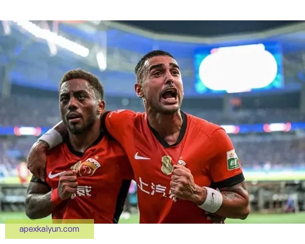 上海海港本土核心表现稳健，助力球队继续争冠之路